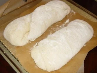 Rezept: Ciabatta mit Schinken und Raclettekäse Ciabatta mit Schinken und Raclettekäse - Rezept