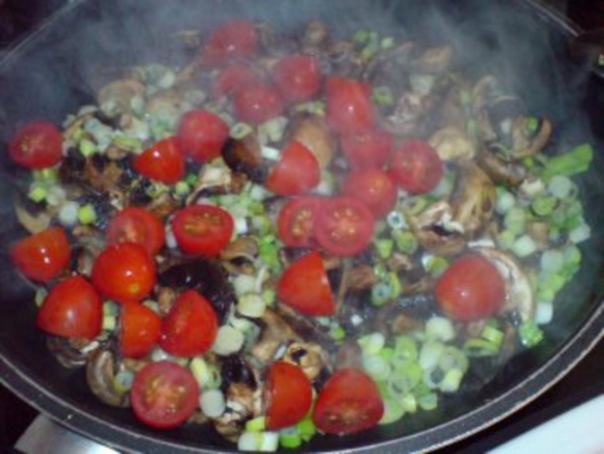 Nudeln mit Champignon-Rahm - Rezept - Bild Nr. 11