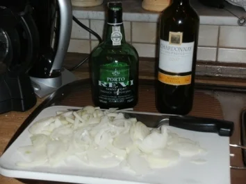 Rezept: Französische Zwiebelsuppe Französische Zwiebelsuppe - Rezept