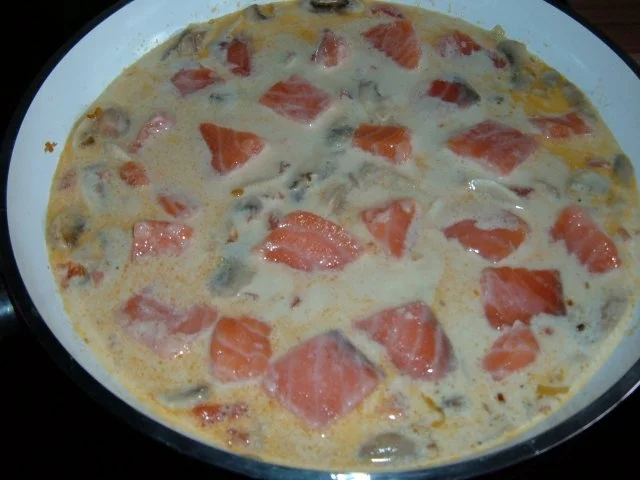 Rezept: Überbackenes Lachsragout Bild Nr. 3 Überbackenes Lachsragout - Rezept - Bild Nr. 3