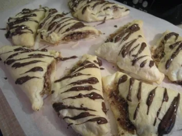 Mehlspeisen: Nuss-Schoko Tascherl - Rezept