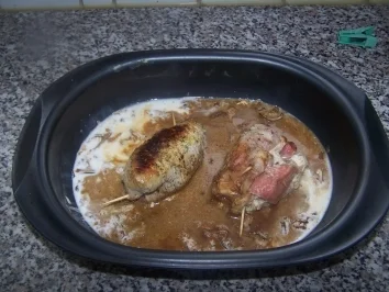 Rezept: Kalbsrouladen ala Sonni Kalbsrouladen ala Sonni - Rezept