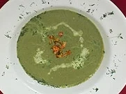 Kresse-Blattspinat-Schaumsüppchen mit Flusskrebsschwänzen - Rezept