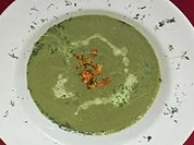 Kresse-Blattspinat-Schaumsüppchen mit Flusskrebsschwänzen - Rezept