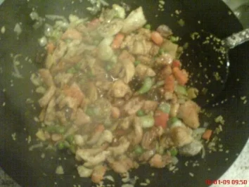 Sesampfanne aus dem Wok mit Curryreis - Rezept