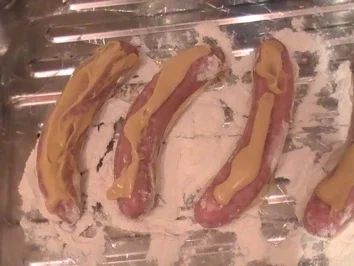 frische Bratwurst mit Beilagen - Rezept