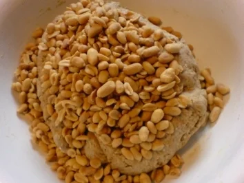 Rezept: Erdnussbrot Bild Nr. 6 Erdnussbrot - Rezept - Bild Nr. 6