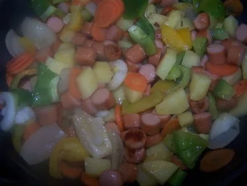 Bauern-Würstchentopf - Rezept