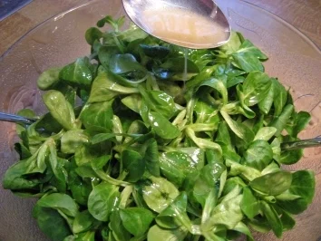 Feldsalat nach Oma´s  Art - Rezept - Bild Nr. 2