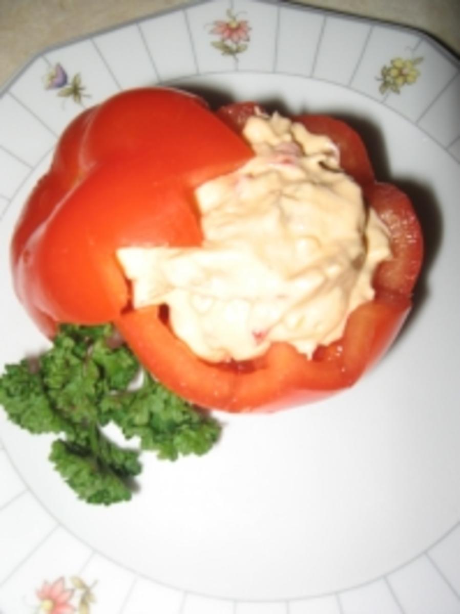 Bilder für Party-Tomaten mit Thunfischsalat - Rezept