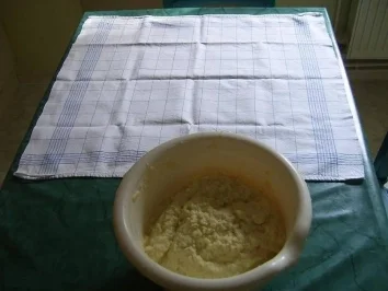 Rezept: Thüringer Serviettenkloß Thüringer Serviettenkloß - Rezept