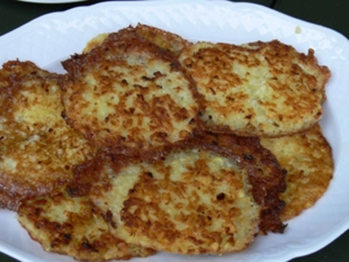 Kartoffelpuffer mit Kartoffeln und Zwiebel - Rezept mit Bild - kochbar.de