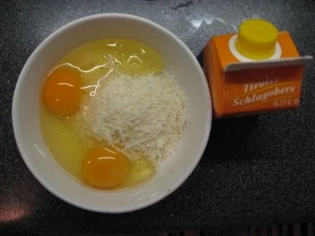 Rezept: Spaghetti alla Carbonara Bild Nr. 2 Spaghetti alla Carbonara - Rezept - Bild Nr. 2