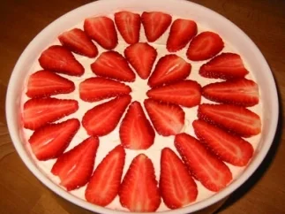 Rezept: Erdbeer-Tiramisu Erdbeer-Tiramisu - Rezept