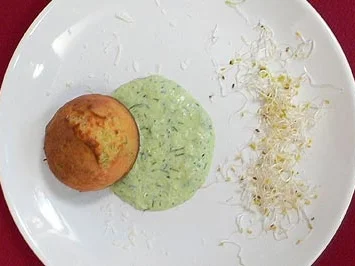 Rezept: Zucchini-Ricotta-Muffin Zucchini-Ricotta-Muffin - Rezept