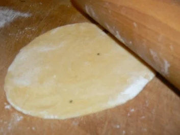 Rezept: selbstgemachte Nudeltaschen mit einer Spinat-Ricottafüllung selbstgemachte Nudeltaschen mit einer Spinat-Ricottafüllung - Rezept