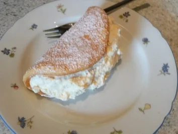 Bisquit Omelett mit Mandarinen Creme - Rezept