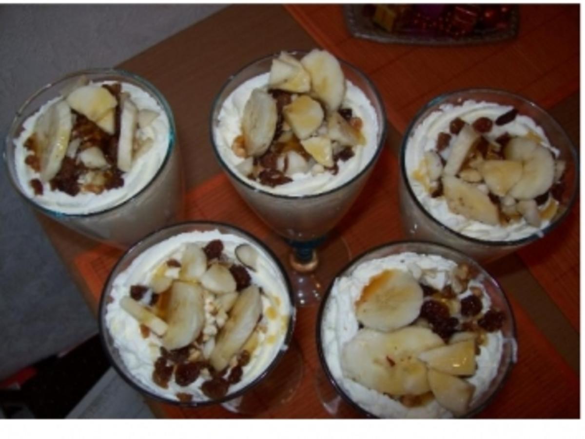 Bananen-Joghurt-Quark mit Nüssen - Rezept