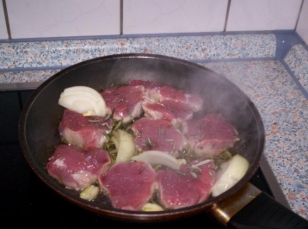 Gratiniertes Schweinefilet mit Zitronen-Hollandaise - Rezept - kochbar.de