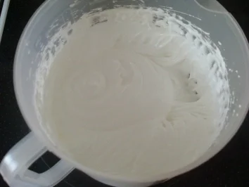 KUCHEN: KOKOSKUCHEN MIT KIRSCHEN - Rezept - Bild Nr. 7