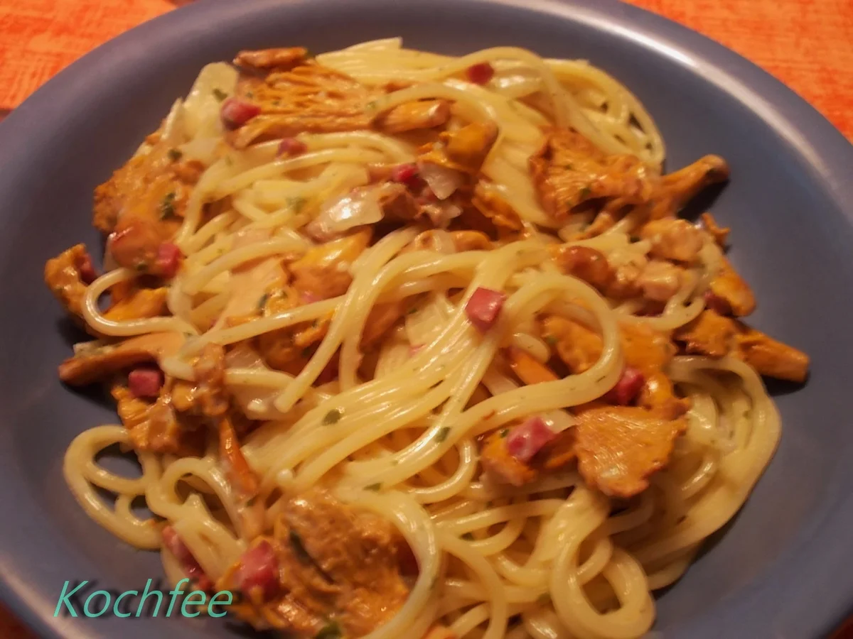 Pfifferling in Sahne mit Spaghetti - Rezept - Bild Nr. 2