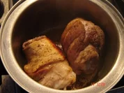 Eisbein mit Pfefferkuchensoße - Rezept