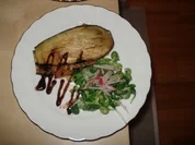 Auberginen-Rohschinken-Schiffchen mit Weichkäse - Rezept