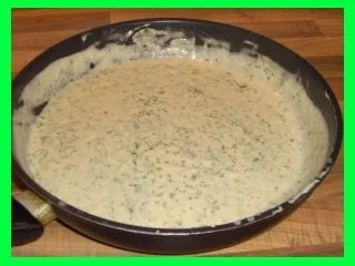 Bunte Tortellini in Gorgonzola-Weißweinsosse - Rezept