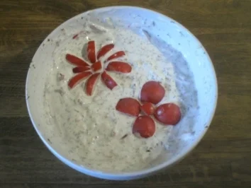 Rezept: Kartoffeln mit Radieschen-Dip Kartoffeln mit Radieschen-Dip - Rezept