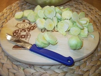 Rosenkohlstreifen in Speck-Sahnesoße - Rezept - Bild Nr. 3