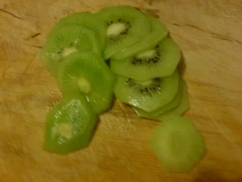 Chinakohl-Orangen-Kiwi-Salat - Rezept