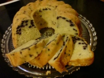 Rezept: Heidelbeer-Joghurt-Gugelhupf Bild Nr. 2 Heidelbeer-Joghurt-Gugelhupf - Rezept - Bild Nr. 2