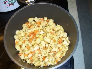 Steckrübensuppe (Farnrodaer Kollerabensuppe) - Rezept