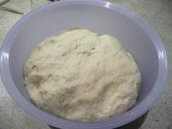 Pikante Baguette Brötchen - Rezept