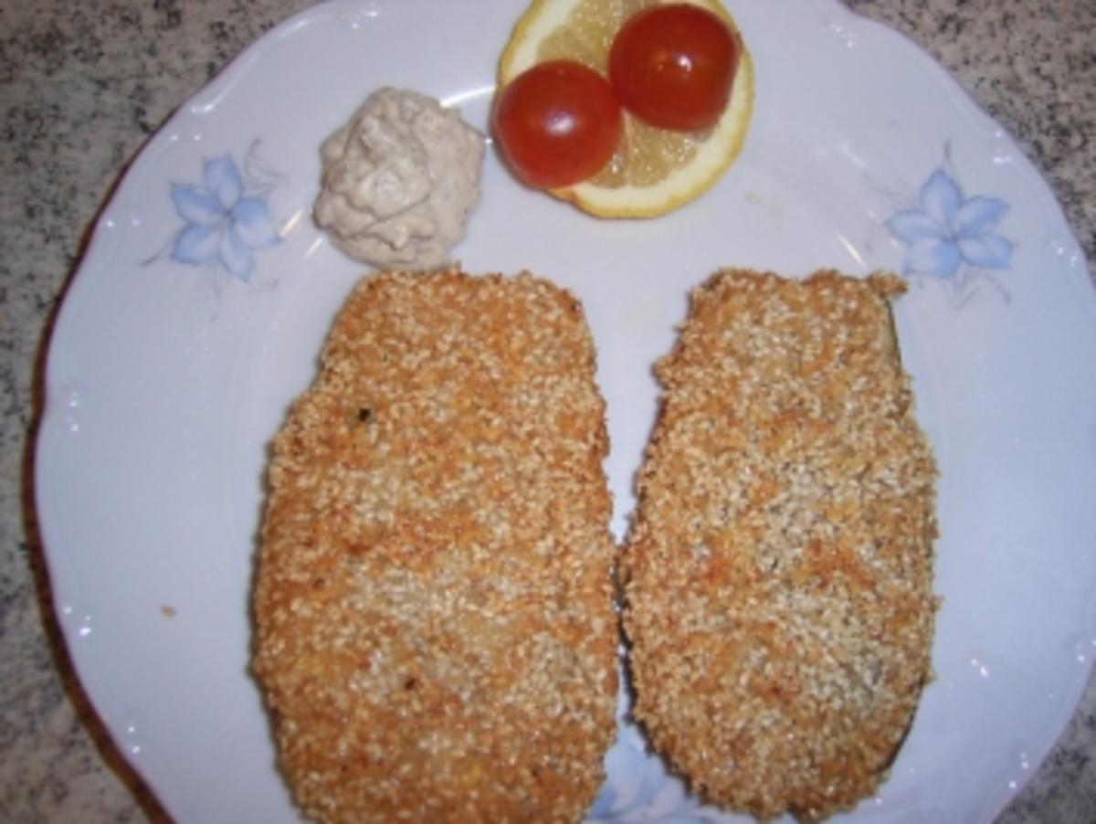 Auberginenschnitzel mit Sesam-Käse-Panade - Rezept