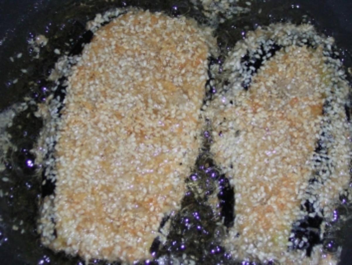 Auberginenschnitzel mit Sesam-Käse-Panade - Rezept - Bild Nr. 2