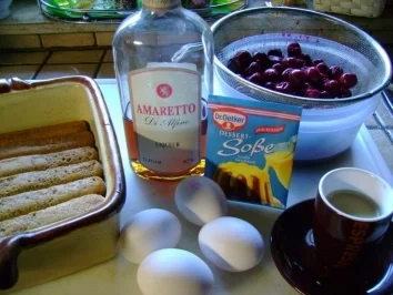 Rezept: Dessert: Kirsch-Vanille-Tiramisu Bild Nr. 5 Dessert: Kirsch-Vanille-Tiramisu - Rezept - Bild Nr. 5