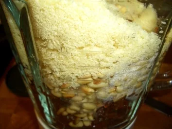 Rezept: Tomaten-Pesto Bild Nr. 5 Tomaten-Pesto - Rezept - Bild Nr. 5