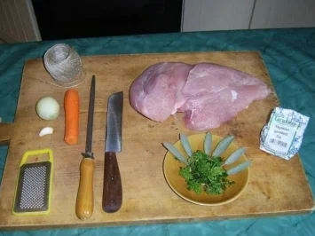 Putenwickelbraten mit Salbei-Kräuterfüllung - Rezept