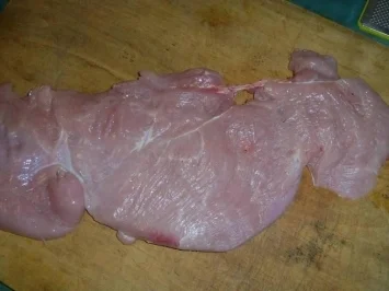 Putenwickelbraten mit Salbei-Kräuterfüllung - Rezept - Bild Nr. 2