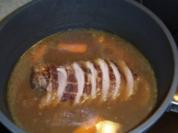 Putenrollbraten in Balsamico Weinbrandbeize - Rezept