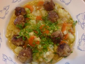 Gemüse-Eintopf mit Bratklößchen - Rezept