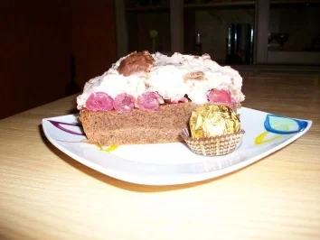 Rezept: Rocher-Torte Rocher-Torte - Rezept