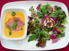 Blattsalate mit Ziegenkäse und Lavendel, Kürbis-Melonensuppe - Rezept