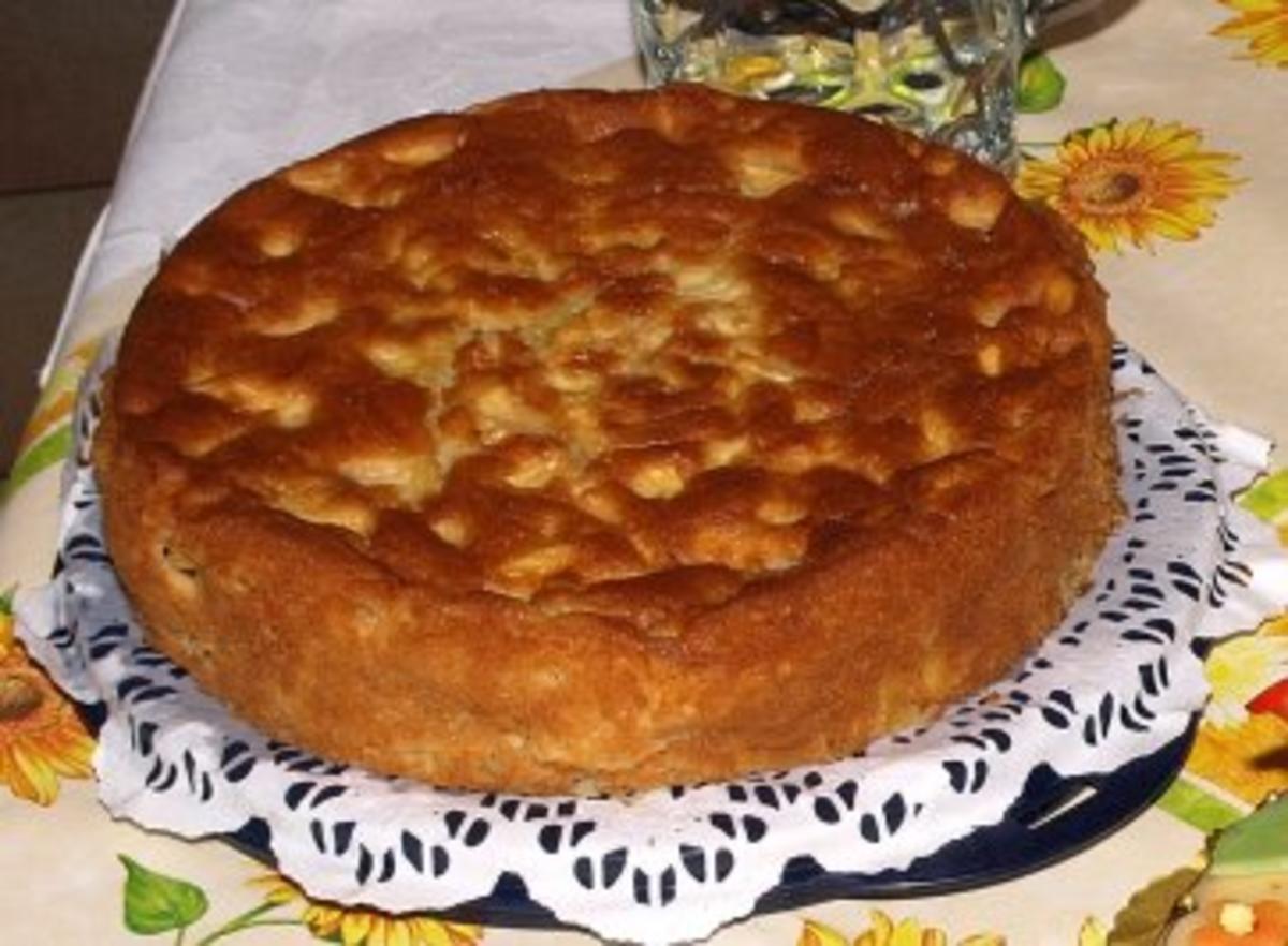 Bilder für Kuchen: Saftiger Eierlikör- Apfelkuchen - Rezept