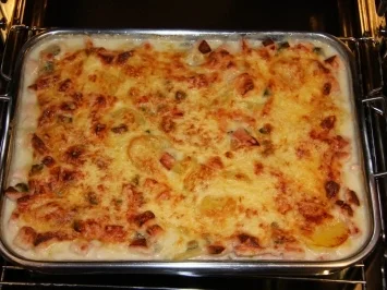 Rezept: Kartoffel-Fleischwurst-Gurkenauflauf Kartoffel-Fleischwurst-Gurkenauflauf - Rezept