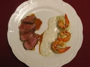 Oliven-Kartoffel-Schnee mit Entenbrust und Scampi - Rezept