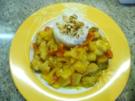 Curry Hähnchenpfanne mit Obst und Basmatireis - Rezept