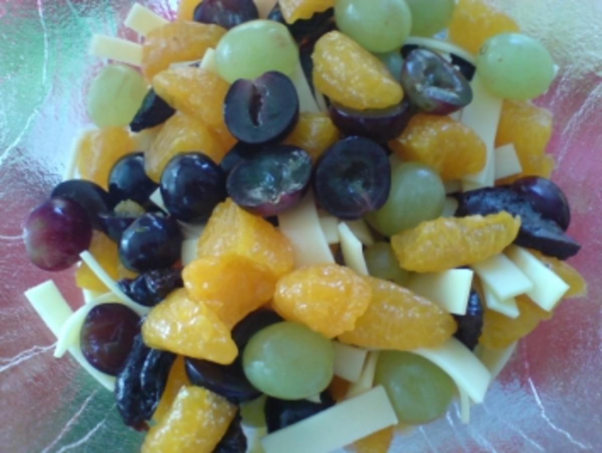 Fruchtiger Partysalat - Rezept