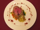 Filet Wellington mit Wok-Gemüse und Kartoffelgratin - Rezept
